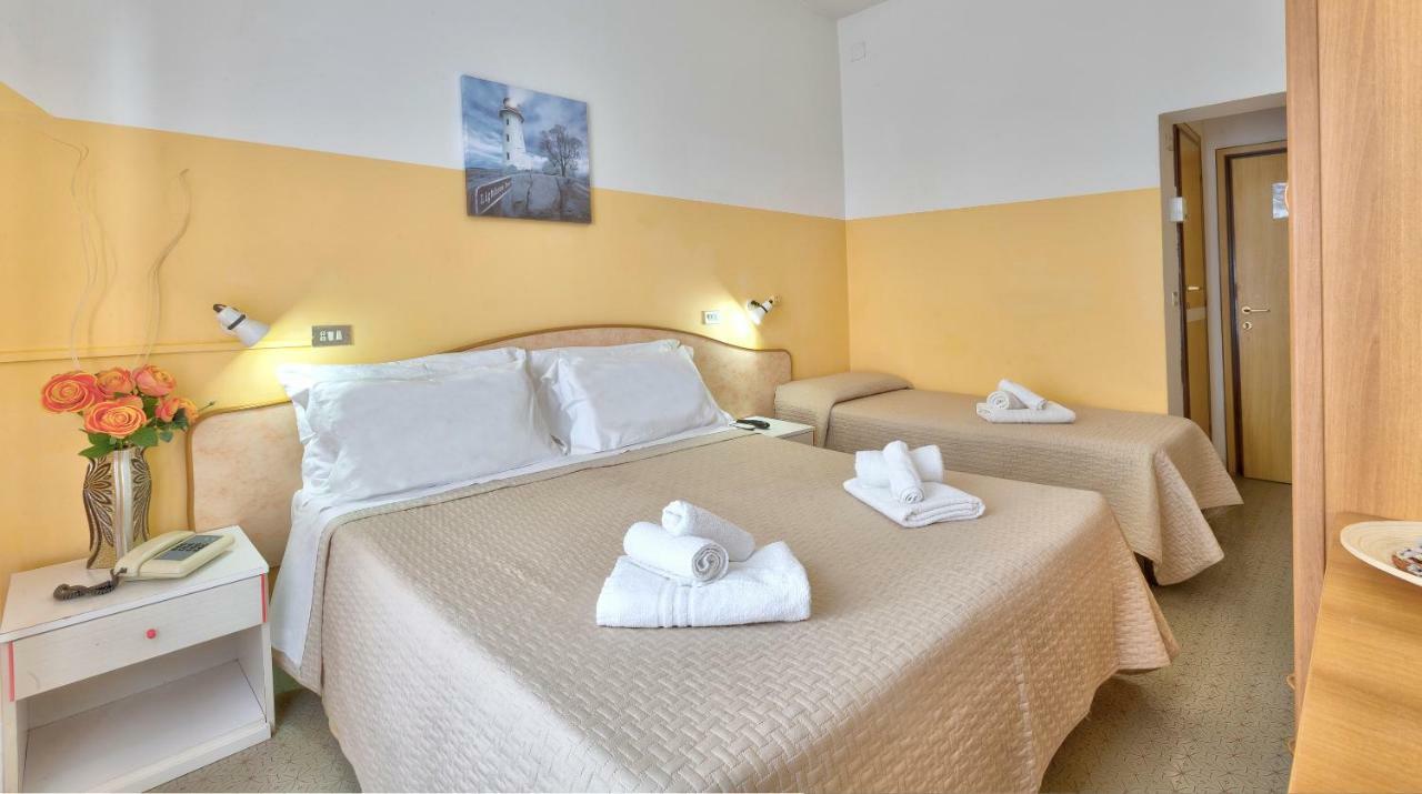 Hotel Montebello 2* Riccione
