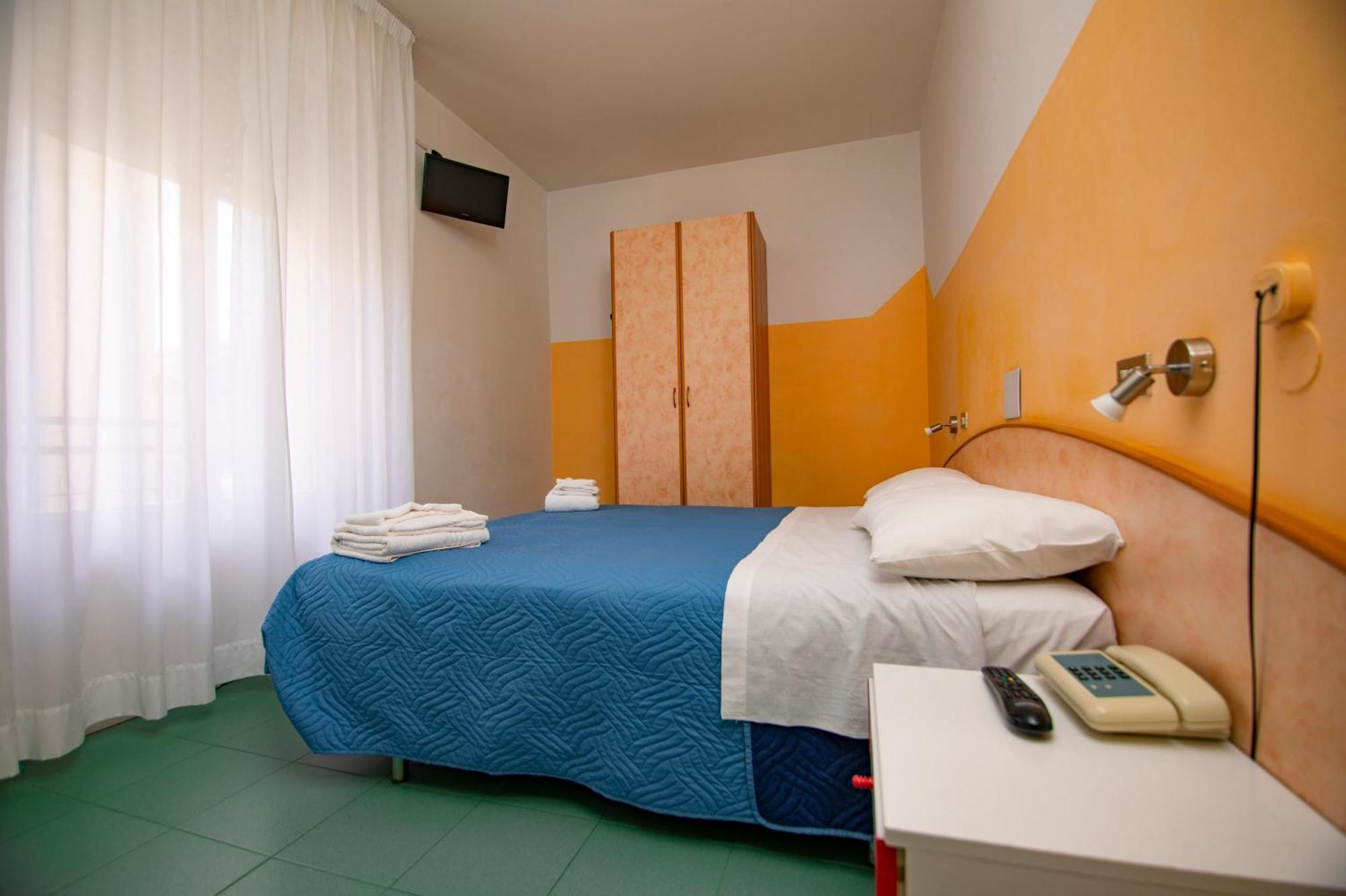 Hotel Montebello 2*